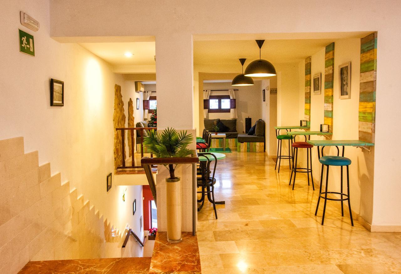 Hotel Posada De Las Cuevas アルコス・デ・ラ・フロンテーラ エクステリア 写真